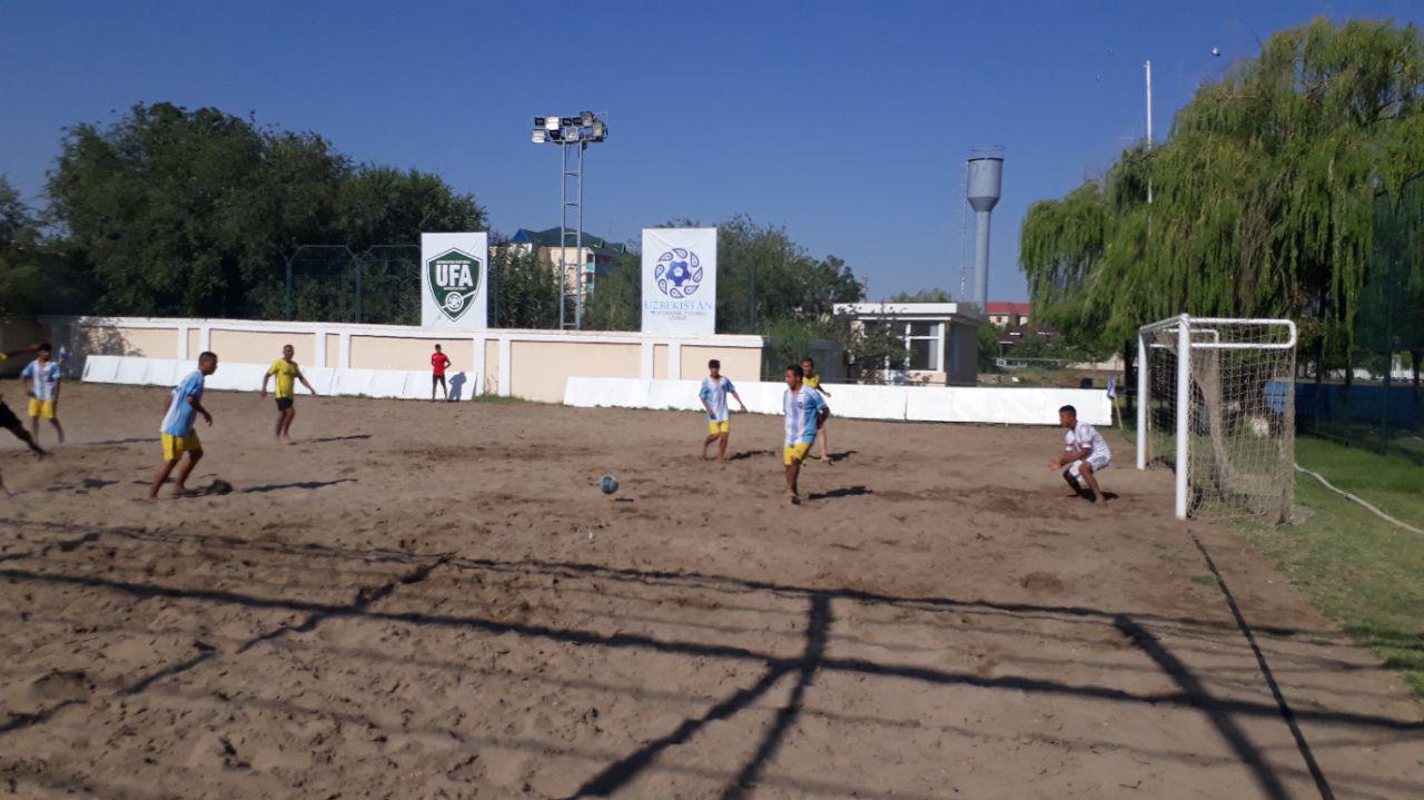 Plyaj futboli: Qarshida ilk bor viloyat birinchiligi start oldi
