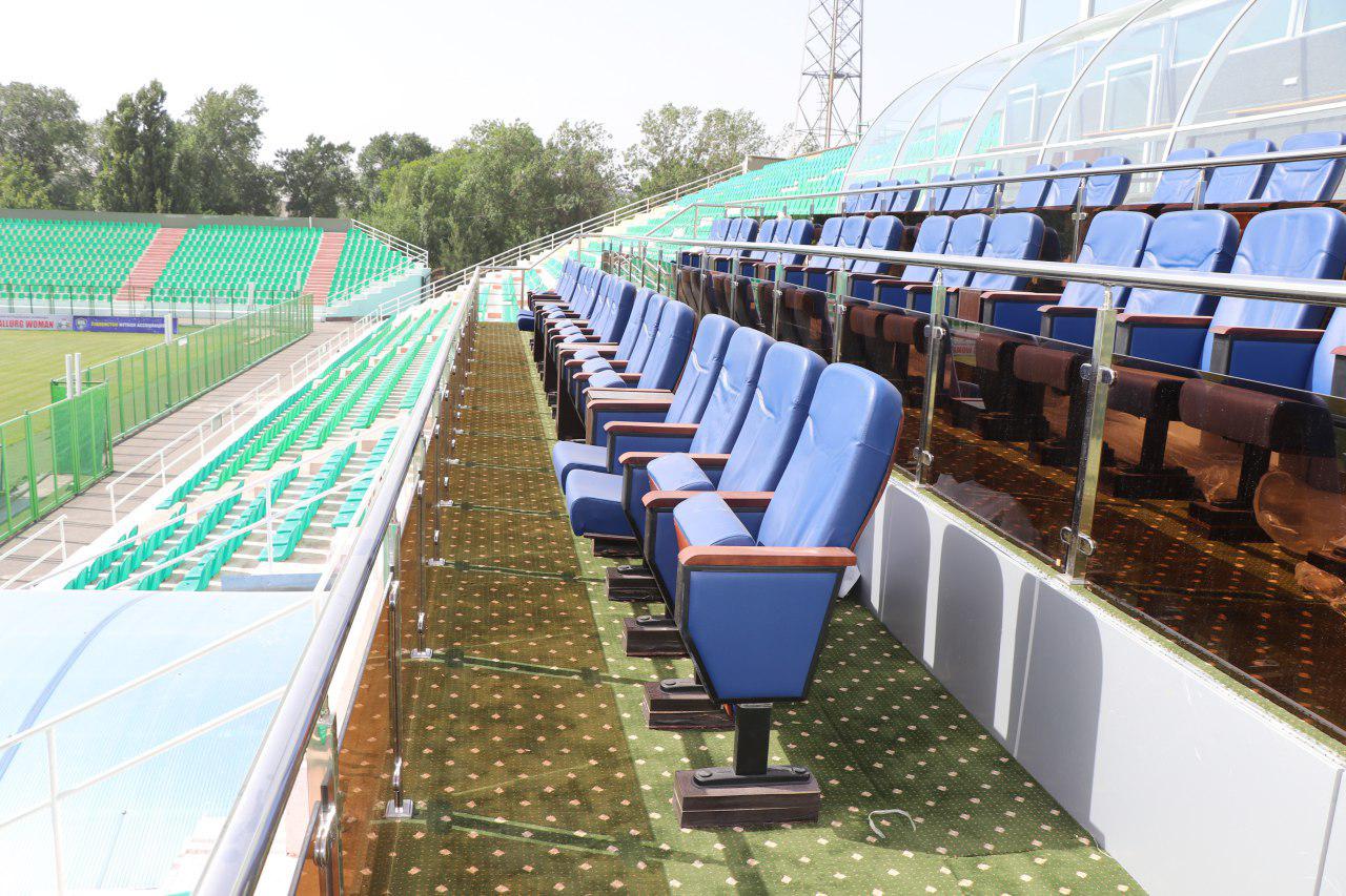 “Metallurg” stadionida projektor yaxshilangan. Navbat teletranslyatsiya masalasiga