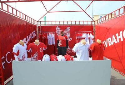 Tayyor mablag`ga o`rgangan klublar muxlislar bilan ishlashda ancha sust. Sizda taklif bormi?