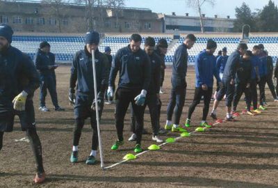 Superliga klublari futbolchilari jismoniy tayyorgarlik bo`yicha sinovlar topshirishmoqda