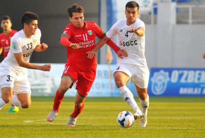 «Локомотив» выигрывает у «Насафа»