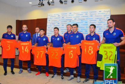 "Бунедкор" в Испанию, "Пахтакор" в ОАЭ