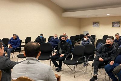 Futzal va sohil futboli ommaviyligini yanada oshirishga bag‘ishlangan yig‘ilish o‘tkazildi